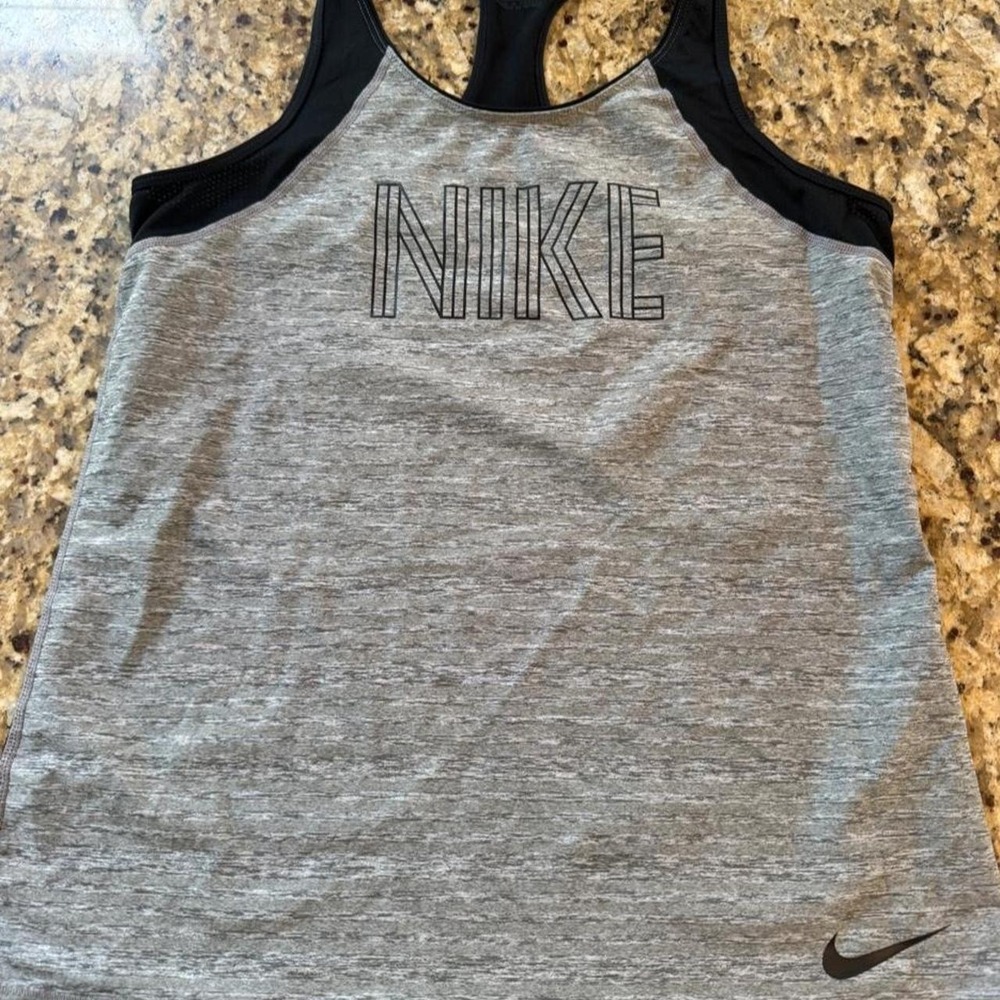 Nike Dri-FIT women's racerback workout tank in heather gray + black  size Medium